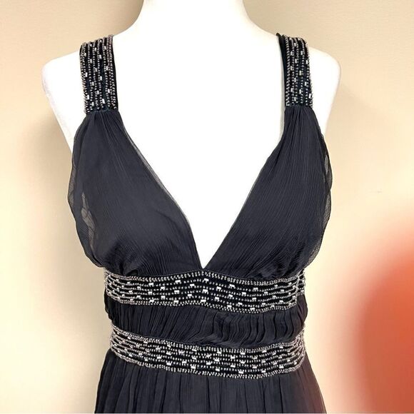 French connection Grey beaded dress. Size 6 - Picture 3 of 8